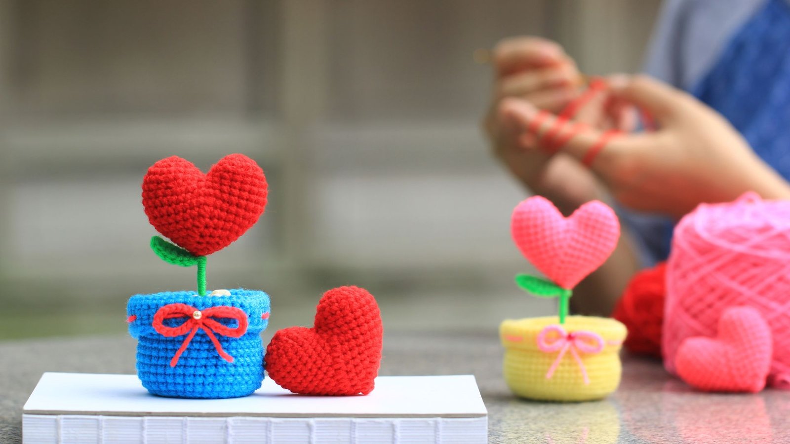 Not Just for Kids: How Crochet Flowers Make Grown-Up Gifts More Meaningful